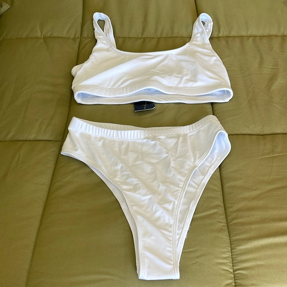 Fredericks Of Hollywood two piece Vedra swim suit